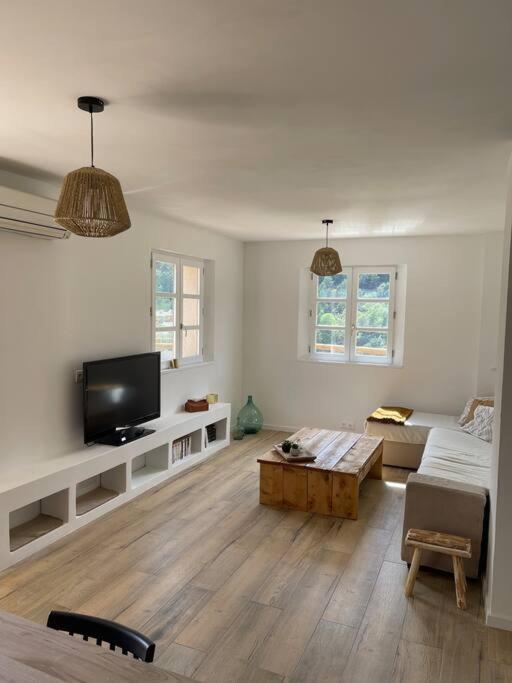 Le De Chateau Vieux Apartment